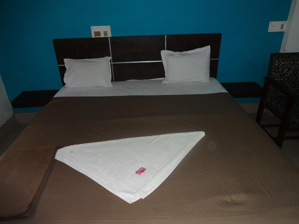 Ajatsatru Hotel 伽耶 客房 照片