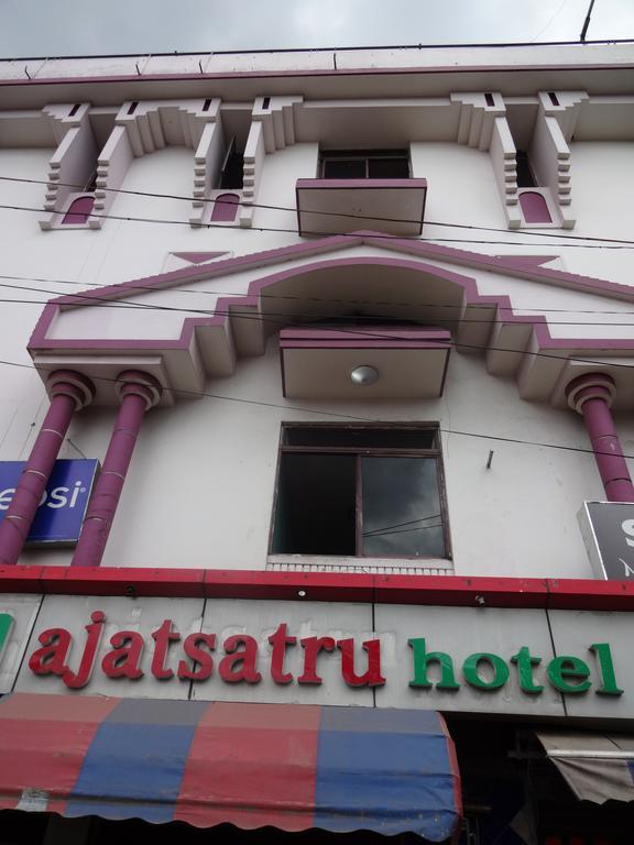 Ajatsatru Hotel 伽耶 外观 照片